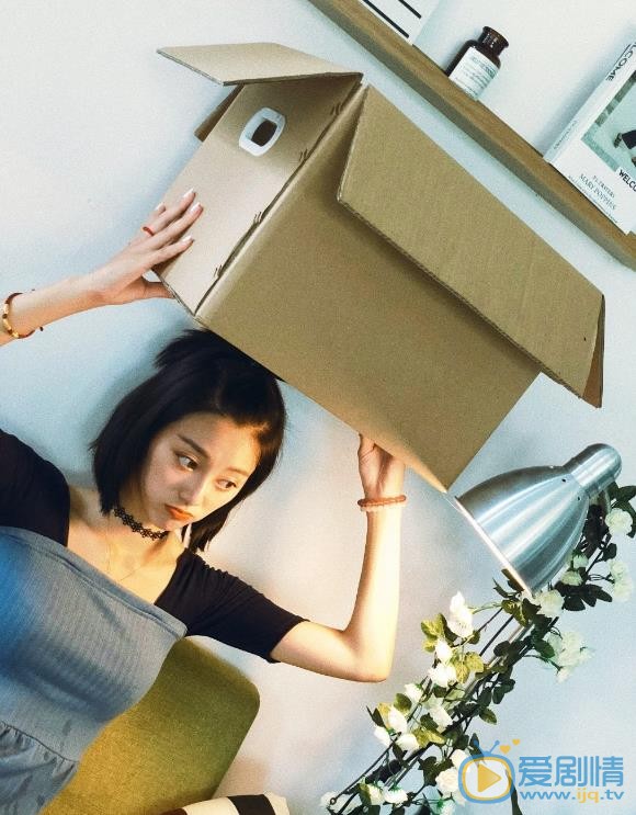 钱丽斯街拍写真 钱丽斯高清写真_钱丽斯高清剧照