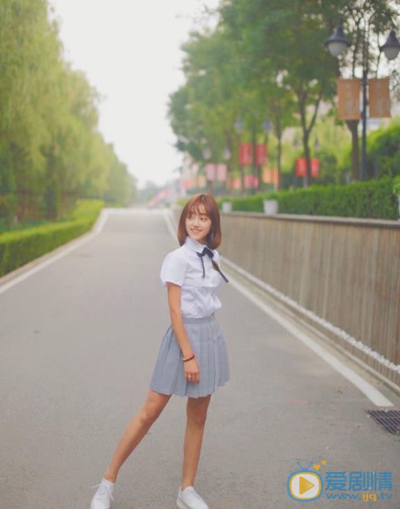 钱丽斯校园写真 钱丽斯高清写真_钱丽斯高清剧照