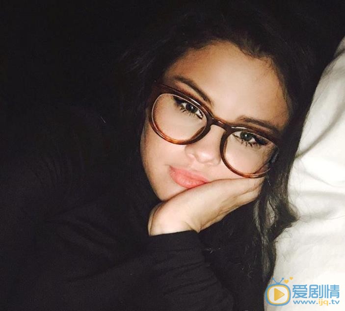 赛琳娜戈麦斯自拍照 赛琳娜戈麦斯高清写真_赛琳娜戈麦斯高清剧照