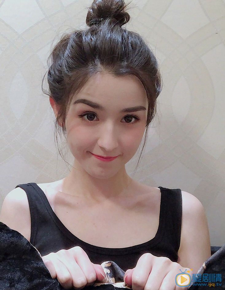 哈妮克孜私房写真照 哈妮克孜私房写真照
