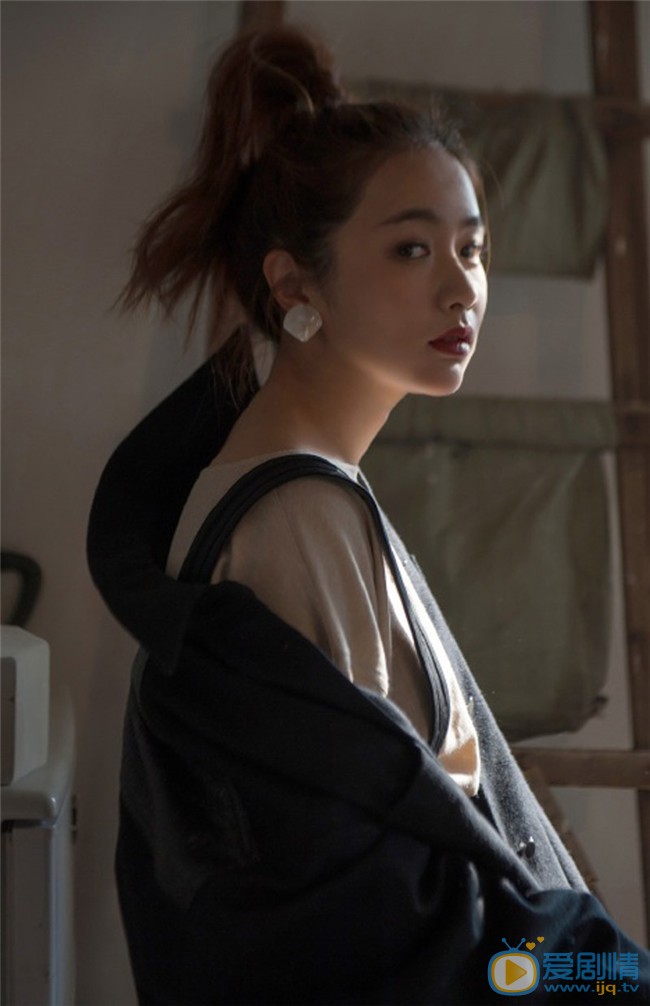 李春媛复古美照 李春媛高清写真_李春媛高清剧照