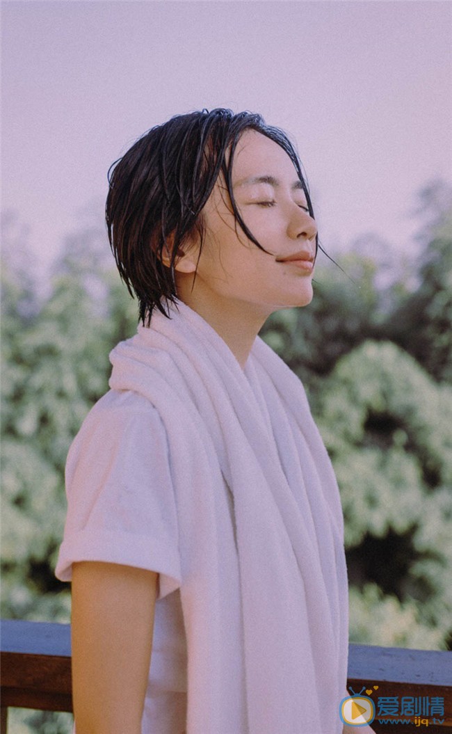 李春媛随性唯美写真图片 李春媛高清写真_李春媛高清剧照