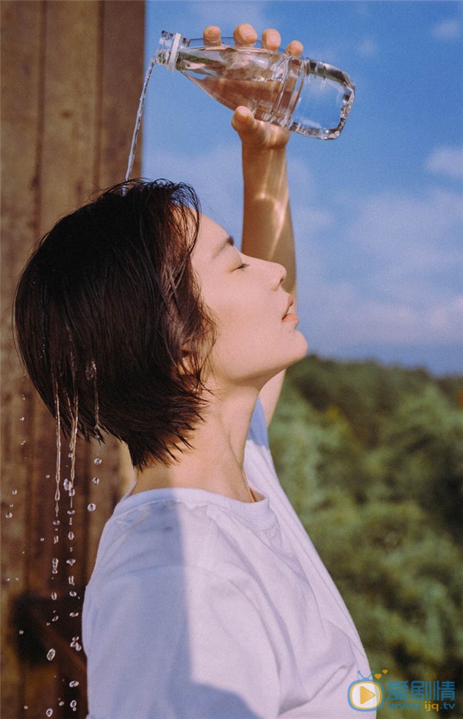 李春媛随性唯美写真图片 李春媛高清写真_李春媛高清剧照