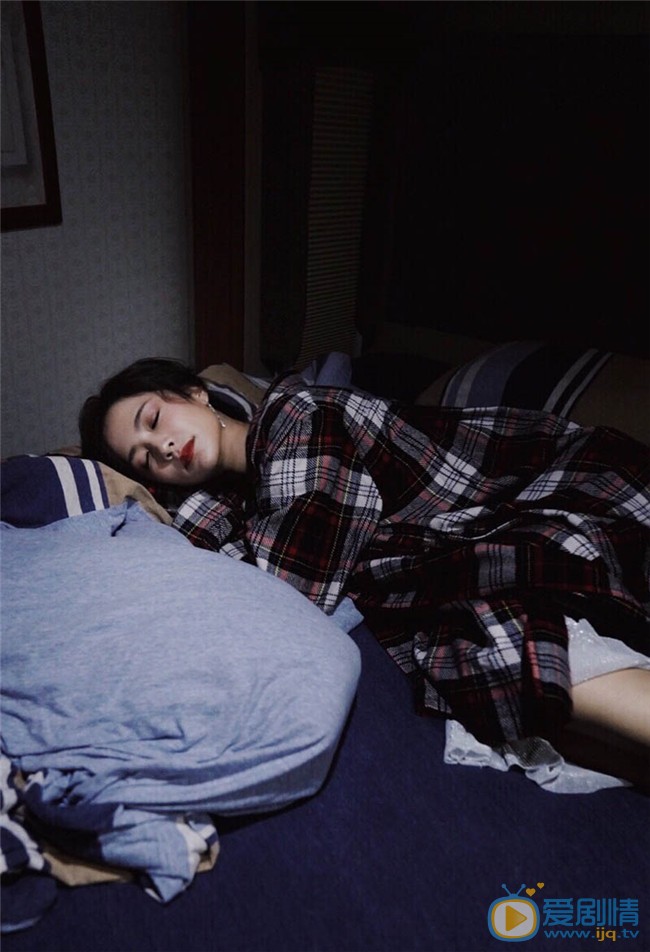 李春媛慵懒居家文艺写真 李春媛高清写真_李春媛高清剧照