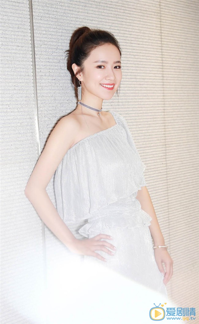 李春媛清纯优雅写真图片 李春媛高清写真_李春媛高清剧照