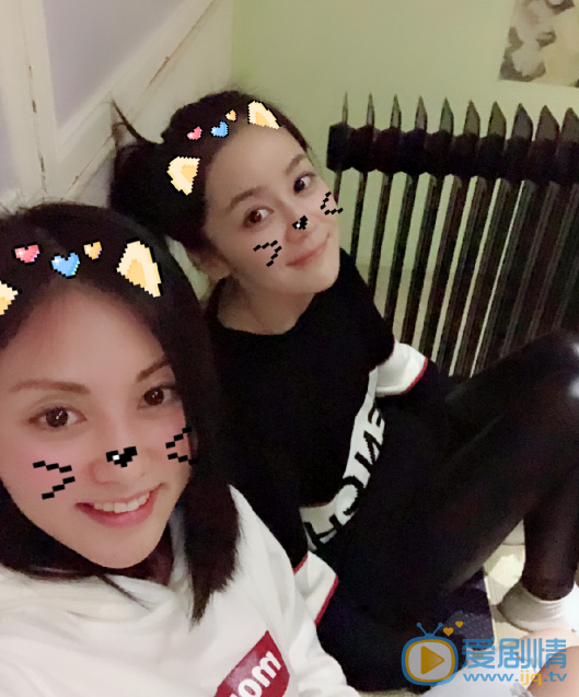 娜吉玛可爱自拍照 娜吉玛高清写真_娜吉玛高清剧照