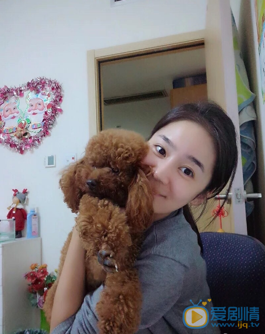 娜吉玛日常生活照 娜吉玛高清写真_娜吉玛高清剧照