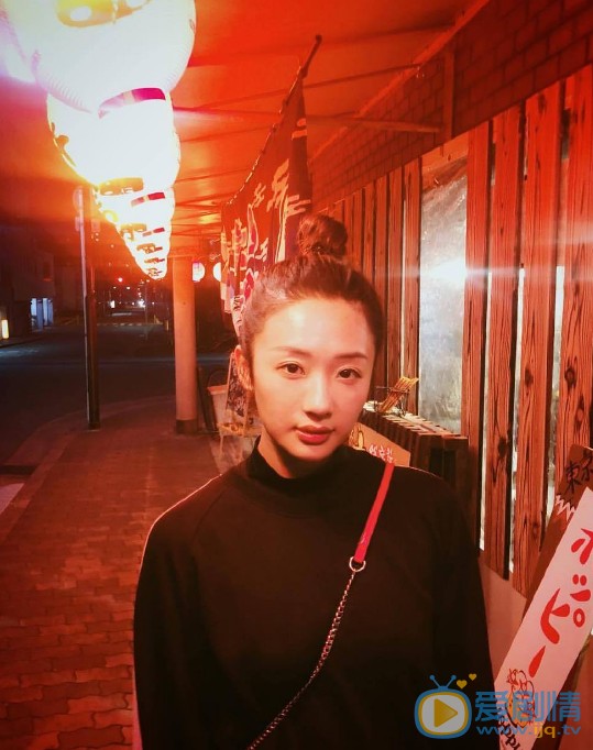 汤加文旅拍照 汤加文高清写真_汤加文高清剧照