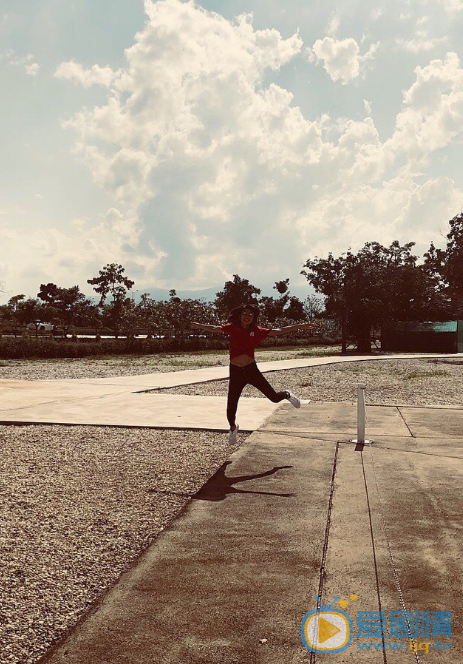 汤加文旅拍照 汤加文高清写真_汤加文高清剧照