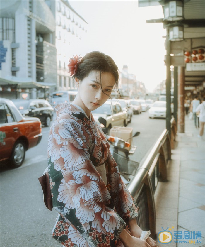 邱诗媛日本和服性感街拍图片 邱诗媛高清写真_邱诗媛高清剧照