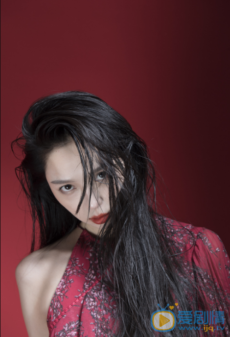 邱诗媛文艺少女范性感图片 邱诗媛高清写真_邱诗媛高清剧照