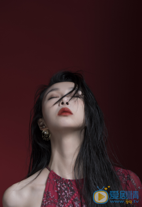 邱诗媛文艺少女范性感图片 邱诗媛高清写真_邱诗媛高清剧照