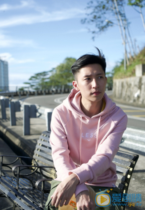 孙阳帅气滑板照片 孙阳高清写真_孙阳高清剧照