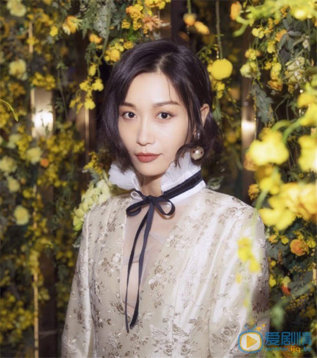 田沅性感时尚写真图片 田沅高清写真_田沅高清剧照