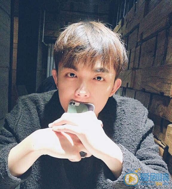 李柄熹生活照 李柄熹高清写真_李柄熹高清剧照