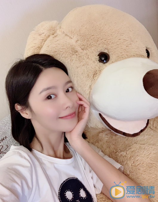 魏晓涵自拍照 魏晓涵高清写真_魏晓涵高清剧照