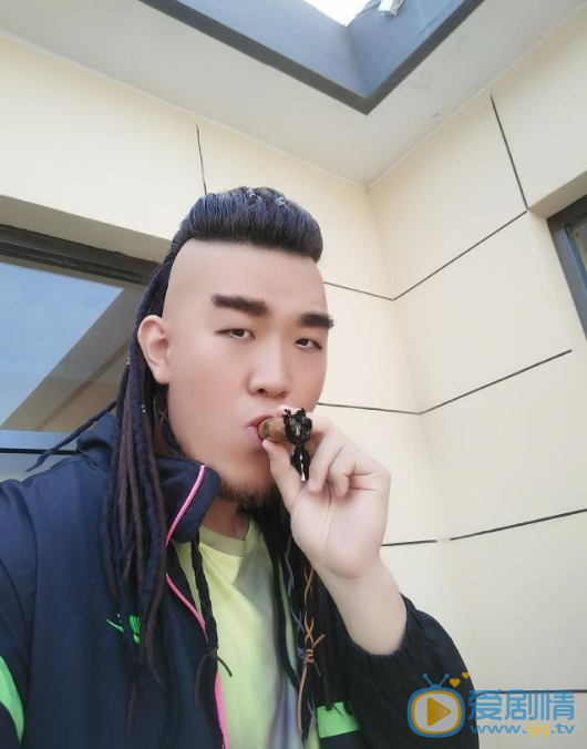 张恒瑞运动生活照 张恒瑞高清写真_张恒瑞高清剧照