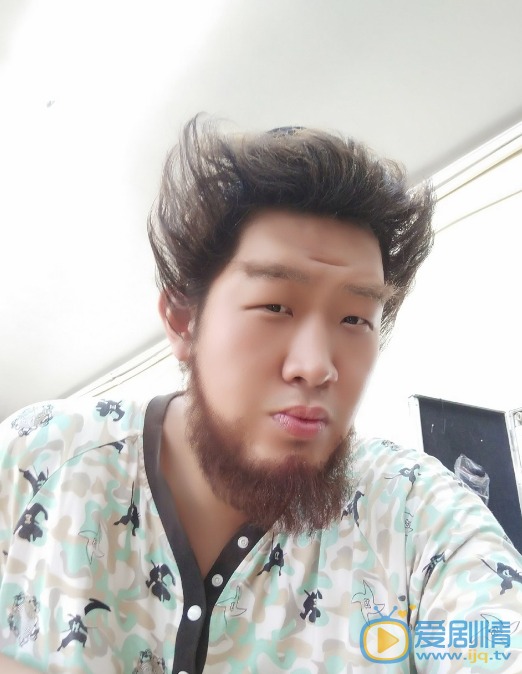 张恒瑞运动生活照 张恒瑞高清写真_张恒瑞高清剧照
