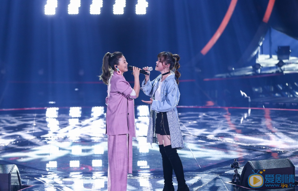 黄霄云《梦想的声音》舞台照 黄霄云高清写真_黄霄云高清剧照