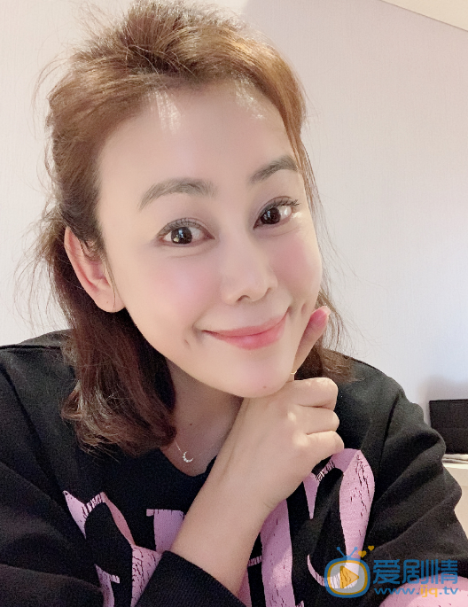 齐千郡自拍照 齐千郡高清写真_齐千郡高清剧照