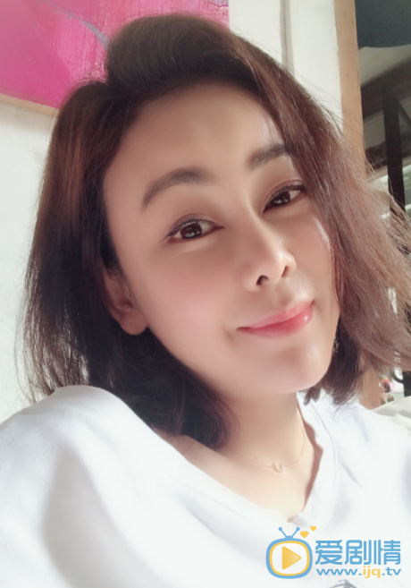 齐千郡自拍照 齐千郡高清写真_齐千郡高清剧照