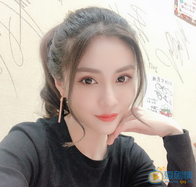 孙子钧清纯自拍 孙子钧高清写真_孙子钧高清剧照