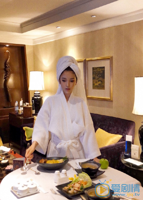 欧阳小如度假旅拍照 欧阳小如高清写真_欧阳小如高清剧照