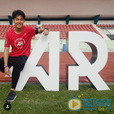 王毛东运动场上图片 王毛东高清写真_王毛东高清剧照