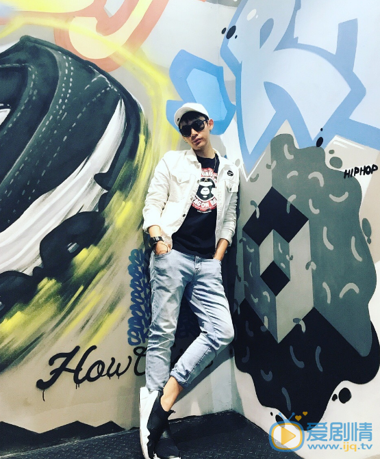 宋奕桥酷酷旅拍照 宋奕桥高清写真_宋奕桥高清剧照