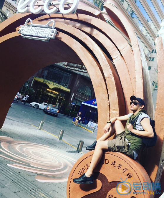 宋奕桥酷酷旅拍照 宋奕桥高清写真_宋奕桥高清剧照