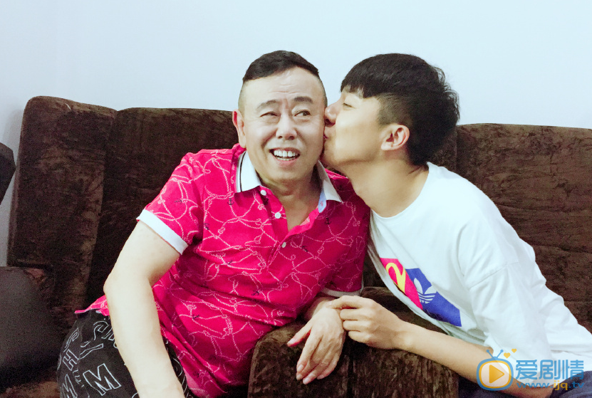郭子歆与人合照 郭子歆高清写真_郭子歆高清剧照