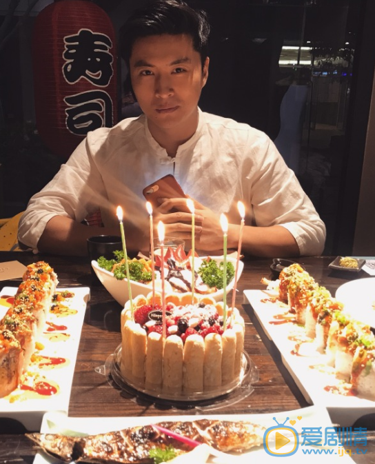袁新生活自拍照 袁新高清写真_袁新高清剧照