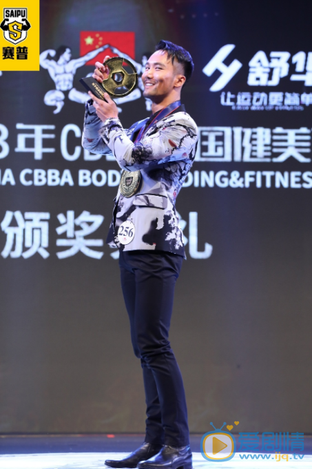 古典舞台健美比赛走秀照 古典高清写真_古典高清剧照