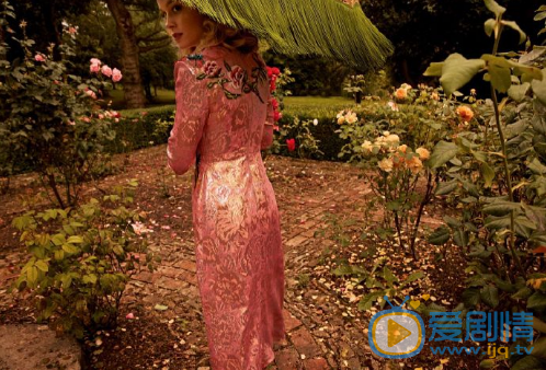 布丽·拉尔森性感杂志封面图片 布丽·拉尔森高清写真_布丽·拉尔森高清剧照