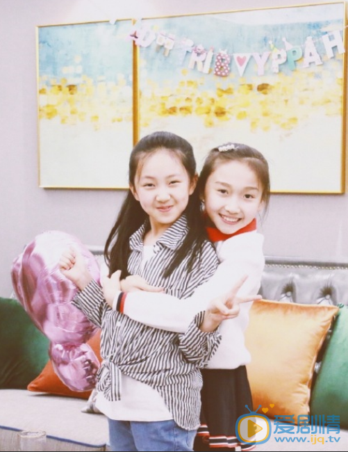 李妮妮唯美生活户外照 李妮妮高清写真_李妮妮高清剧照