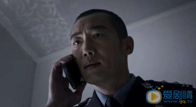 破冰行动陈光荣和毒贩是什么关系？李飞是他陷害的吗？