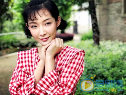 麦香云霞剧照 云霞麦香剧照