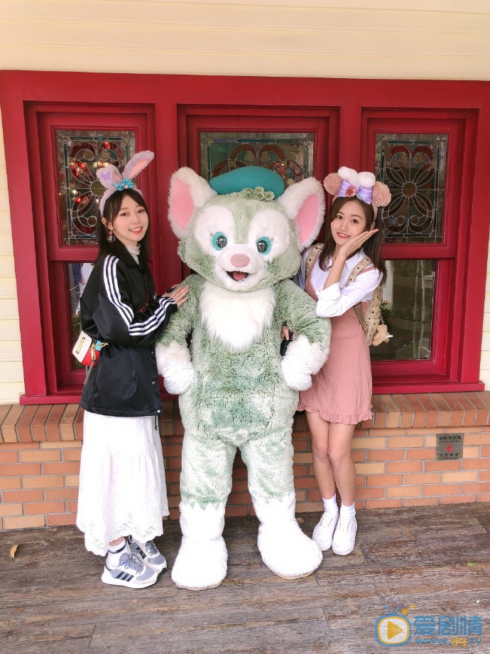 徐晗迪士尼图片 徐晗高清写真_徐晗高清剧照