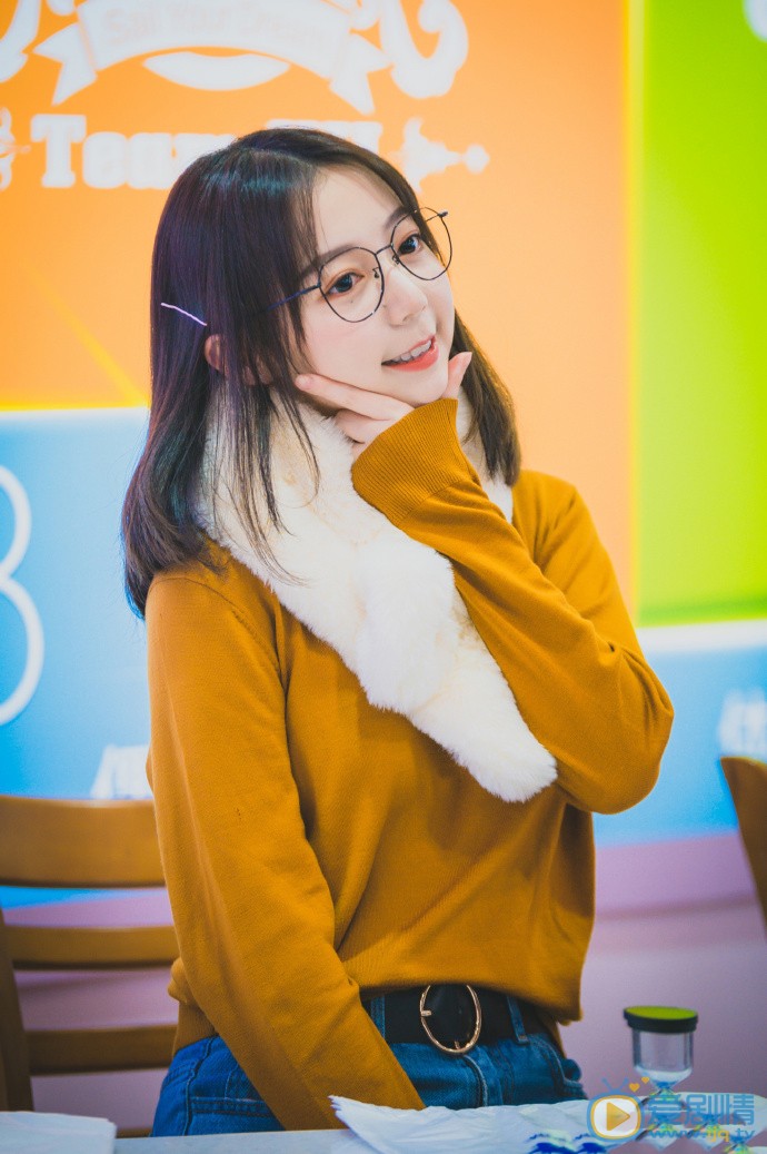 徐晗俏皮写真图片 徐晗高清写真_徐晗高清剧照