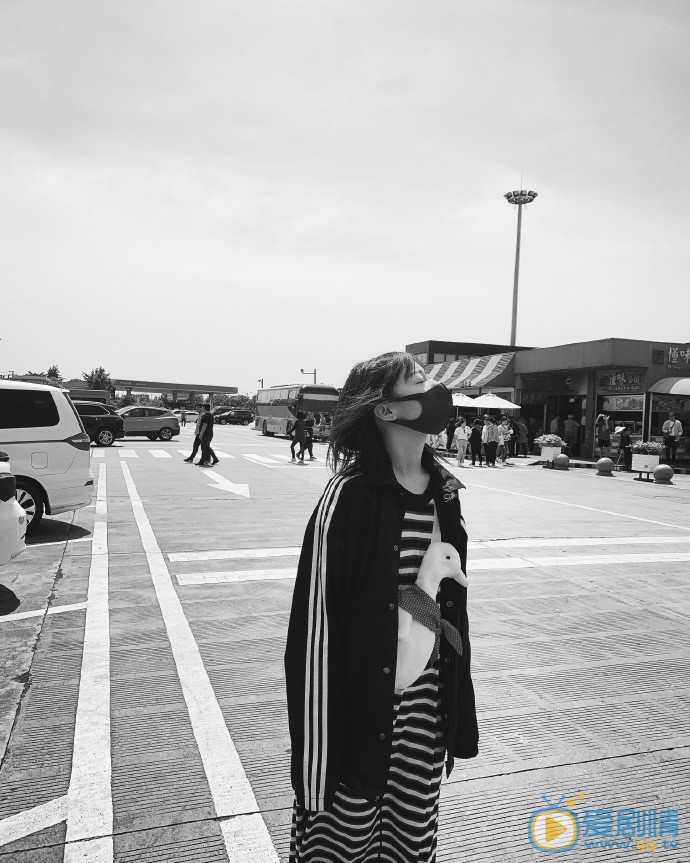 徐晗黑白写真图片 徐晗高清写真_徐晗高清剧照