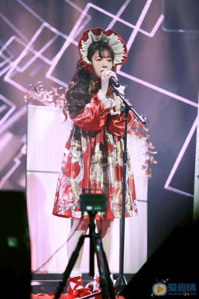 徐晗cosplay装扮图片 徐晗高清写真_徐晗高清剧照