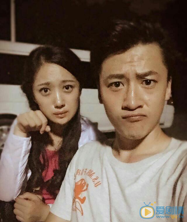 初鹏旭自拍照图片