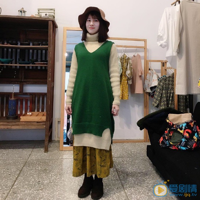 连俞涵撞色写真图片集 连俞涵高清写真_连俞涵高清剧照