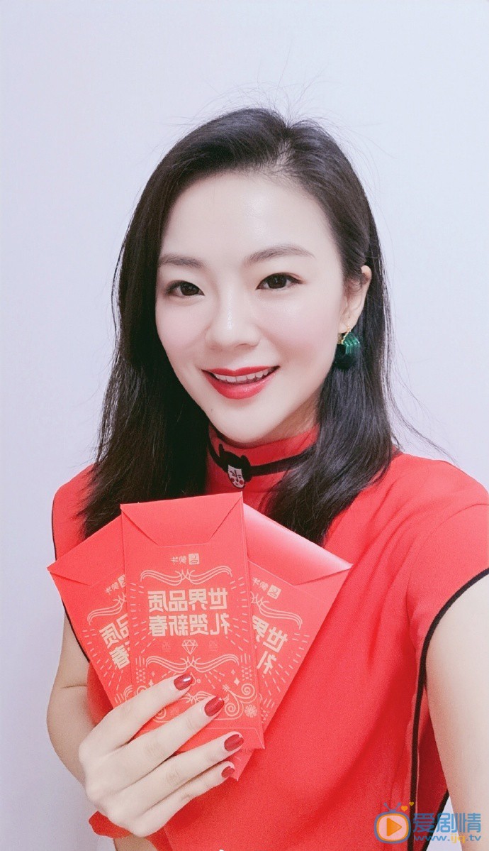 卢洋卖萌照图片集 卢洋高清写真_卢洋高清剧照