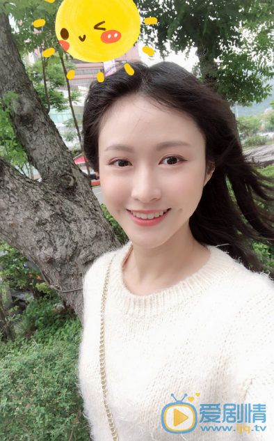 安晨芯户外游玩照 安晨芯高清写真_安晨芯高清剧照
