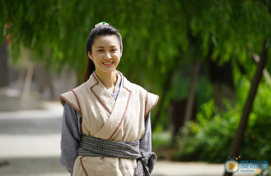 安晨芯《半妖皇帝》剧照 安晨芯高清写真_安晨芯高清剧照