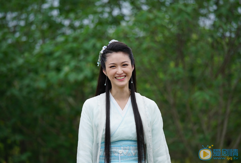 安晨芯《半妖皇帝》剧照 安晨芯高清写真_安晨芯高清剧照