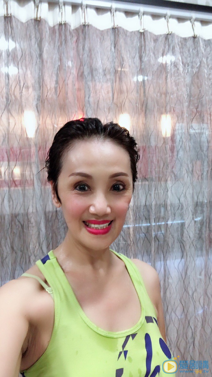 韩马利俏皮自拍照图片 韩马利高清写真_韩马利高清剧照