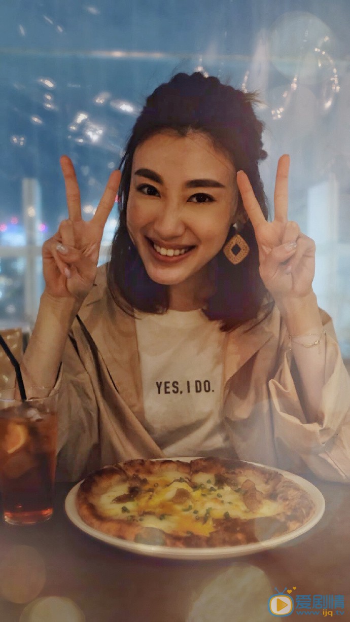 蒋家旻合照图片集 蒋家旻高清写真_蒋家旻高清剧照