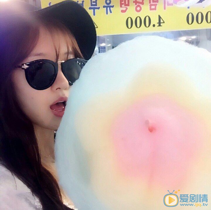 金敏英甜美自拍照图片集 金敏英高清写真_金敏英高清剧照